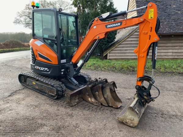 Doosan DX27Z - Image 6