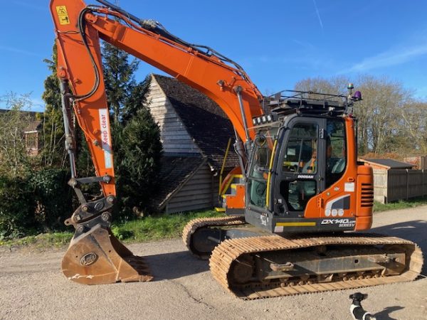 Doosan DX140LCR