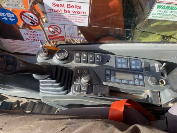 Doosan DX140LCR - Image 10