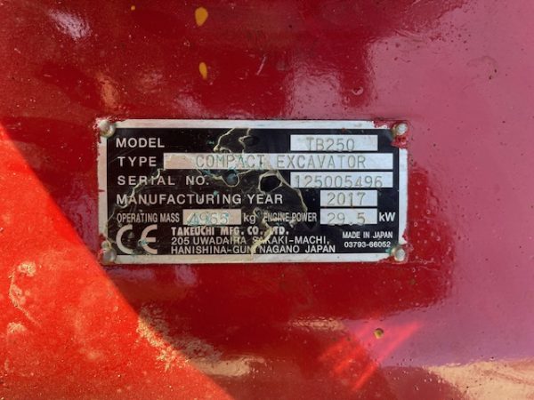 Takeuchi TB250 - Image 11