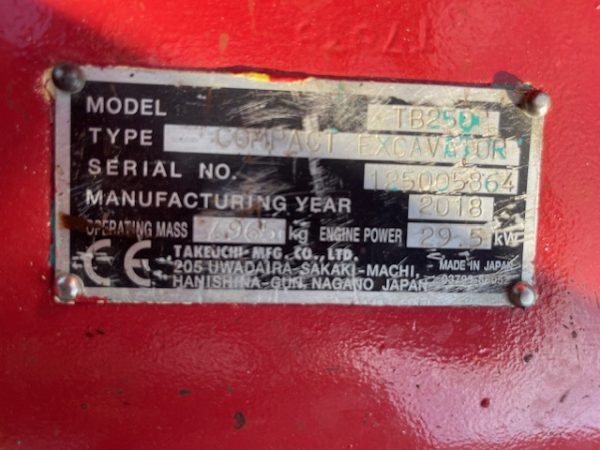 Takeuchi TB250 - Image 12