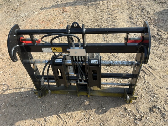 JCB Fork Positioner Forks - Image 4
