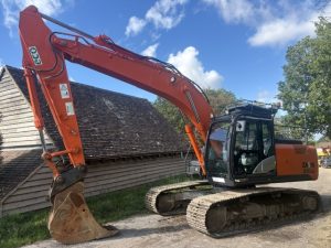 Hitachi ZX210LC-5